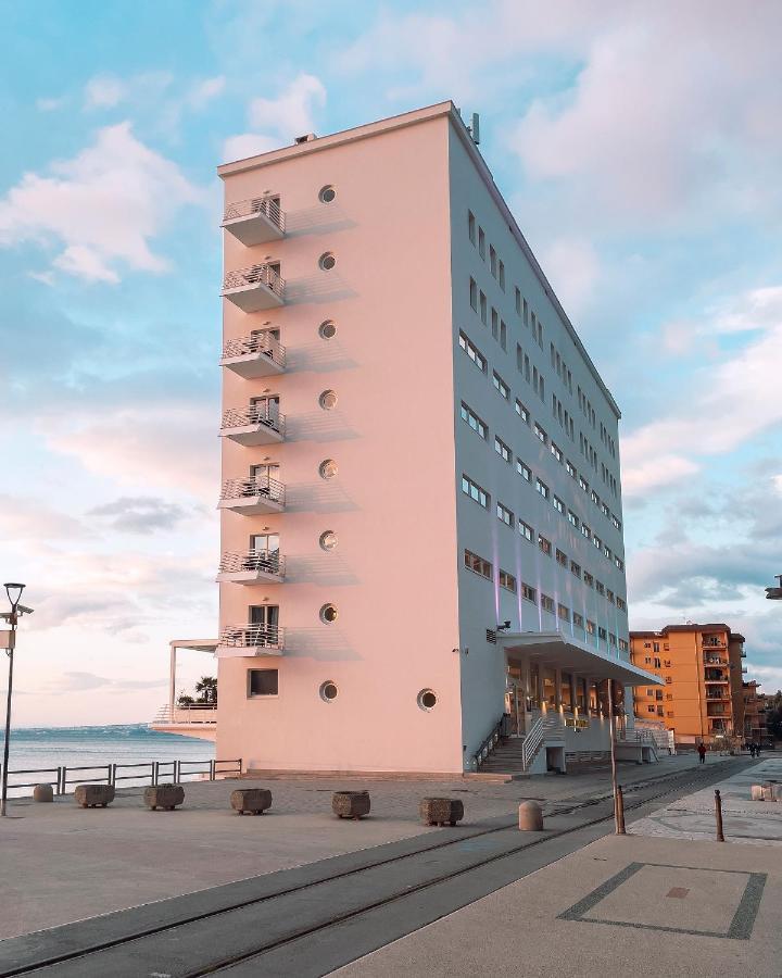 Hotel Miramare Stabia Castellammare di Stabia Zewnętrze zdjęcie