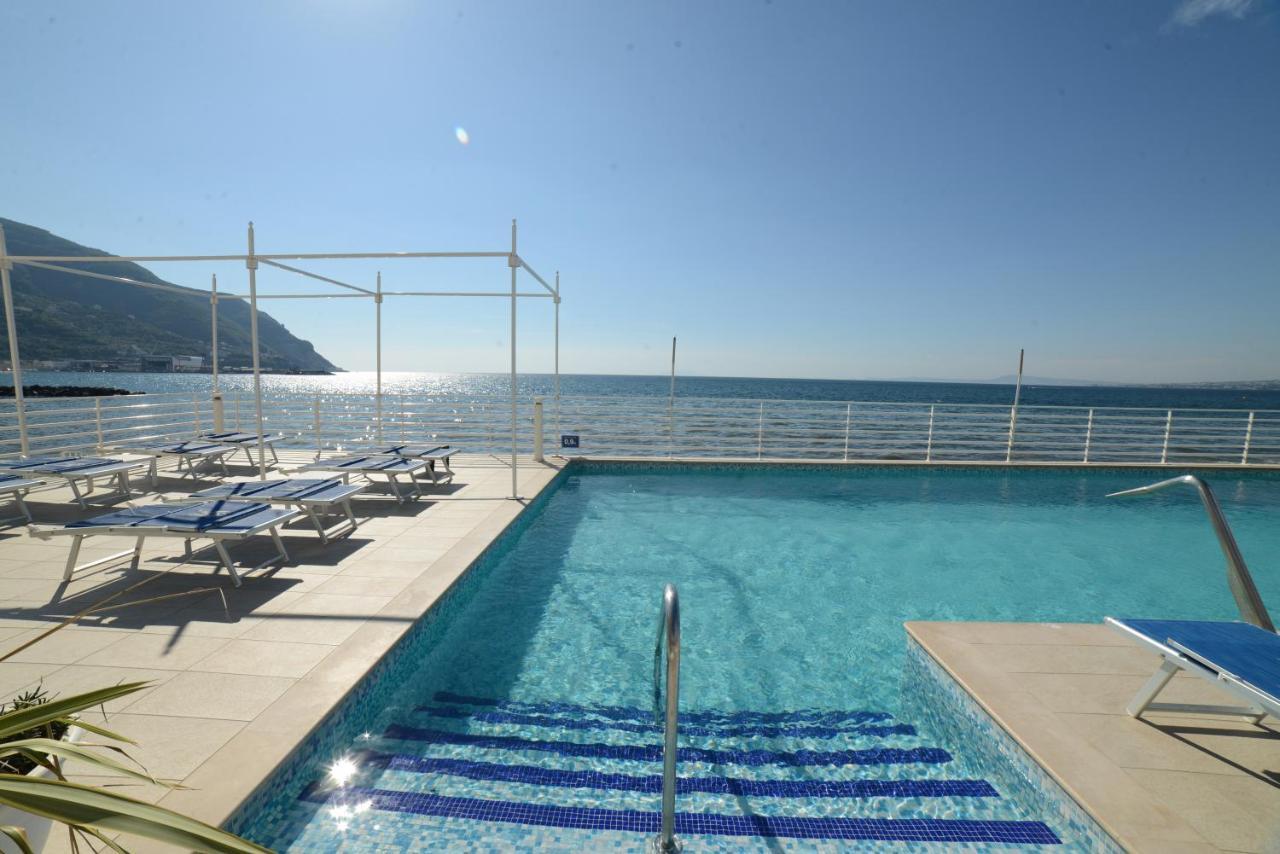 Hotel Miramare Stabia Castellammare di Stabia Zewnętrze zdjęcie